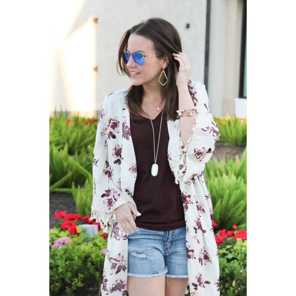 David and Young Cream Floral Kimono Cottagecore boho Bottom Tassels One Size